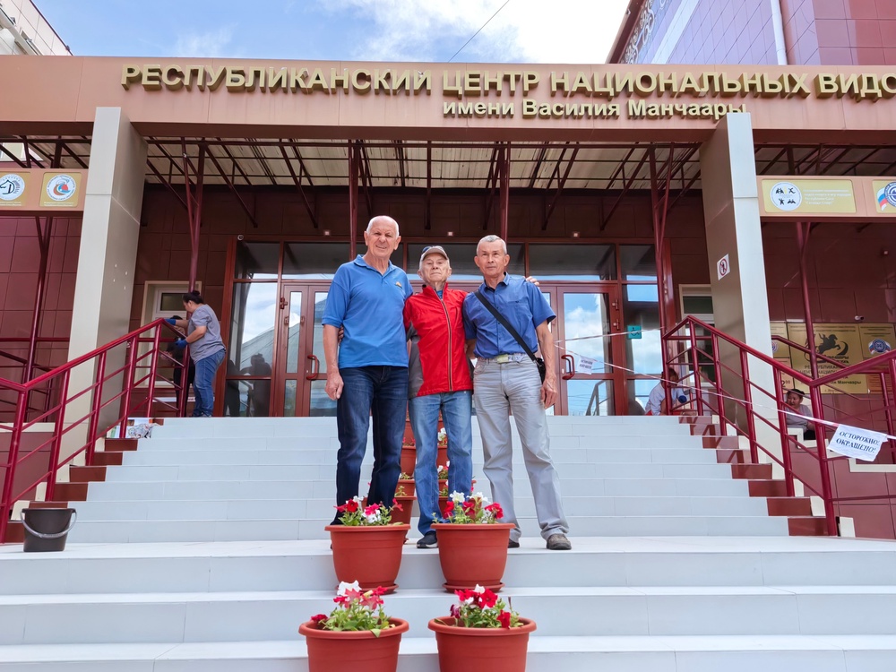 Первый Всероссийский турнир по якутским прыжкам